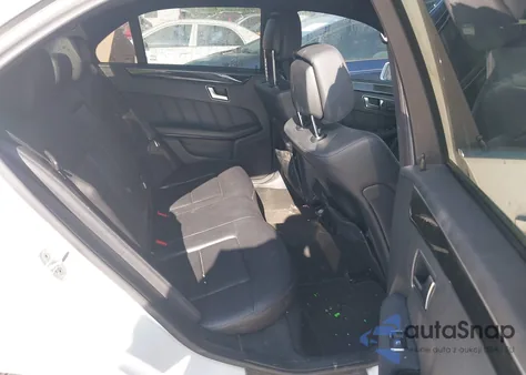 2013 Mercedes-Benz E 350 из США, поврежденный, VIN WDDHF5KB1DA733791